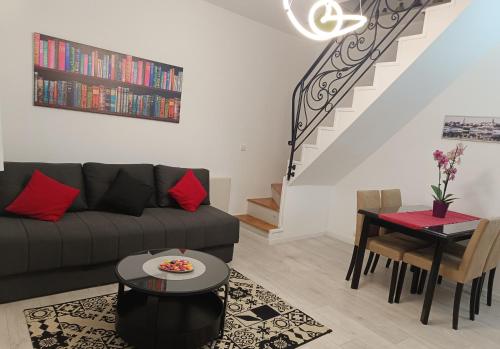Zemun Central - Apartment - Zemun