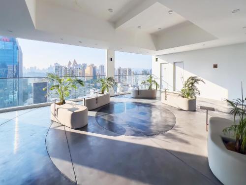 Majestic Residence | Infinity Pool with KLCC View - image 11