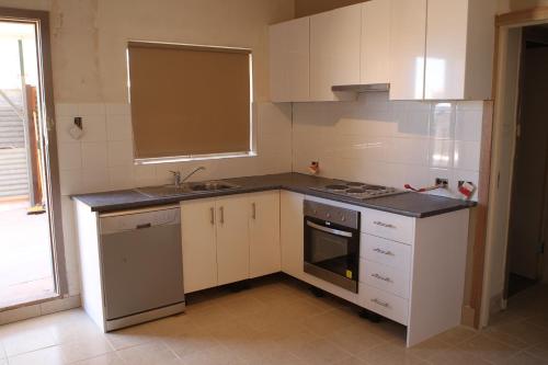 ห้องครัว, Cave Place Units in คูเบอร์พีดี้