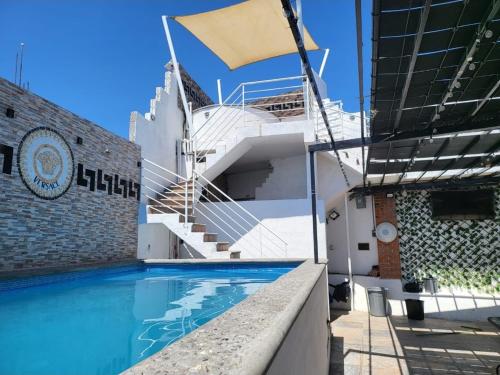 Casa Versace Tequesquitengo in Tequesquitengo, Mexico