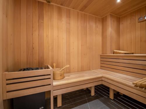 Appartement de luxe avec spa privé et accès au SPA de la résidence - FR-1-613-89 (Appartement de luxe avec spa prive et acces au SPA de la residence - FR-1-613-89) in Meribel
