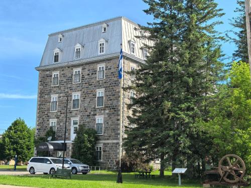 Exterior view of Auberge du Couvent