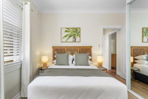 Spacious 2-Bed Apartment in the heart of Manly - image 11