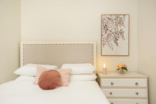 Comfortable Terrace in Central Location - image 13