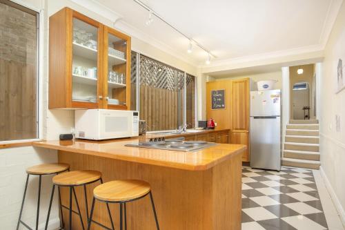Comfortable Terrace in Central Location - image 9