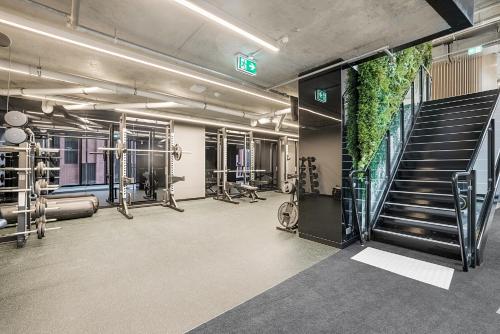 Executive 2-Bed Apartment with Views Gym and Spa