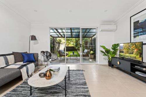 Patio House Moments from Marrickville Metro - main image