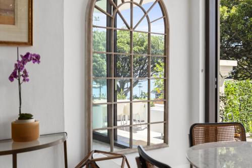 Superb 2-Bed Apartment Facing Rose Bay Marina