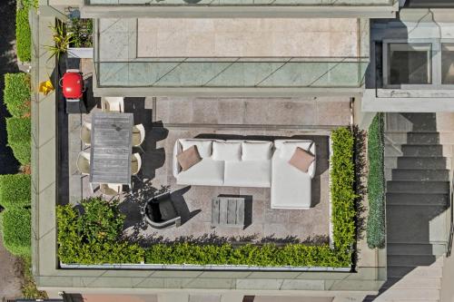 Superb 2-Bed Apartment Facing Rose Bay Marina - image 7