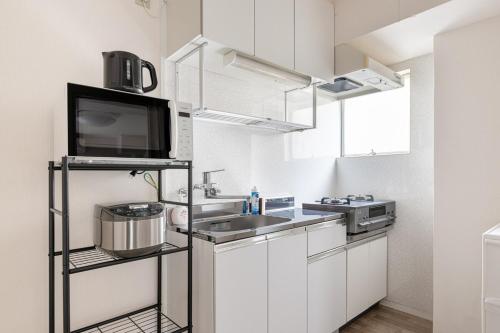 -Katsura 207- 4 mins to Okubo Station