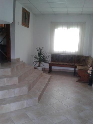 Tsvetkovi Guest House - image 12