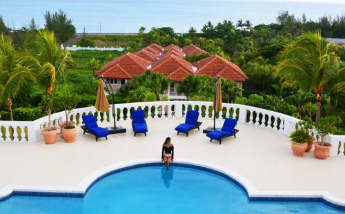 Ocean West Boutique Hotel