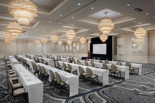 The Skirvin Hilton Oklahoma City - image 7