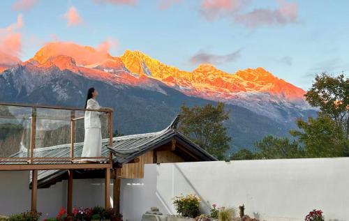 Lijiang Hengchang Baoyin Mohuakai Inn - Lijiang