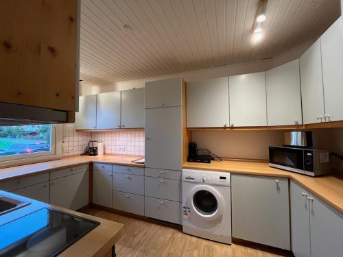 Terrassenwohnung in ruhiger Lage -3 Zimmer A96 nähe (Terrassenwohnung in ruhiger Lage -3 Zimmer A96 nahe) in Wessobrunn