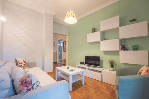 Stylish apt in the Historic heart of the city, Ateny