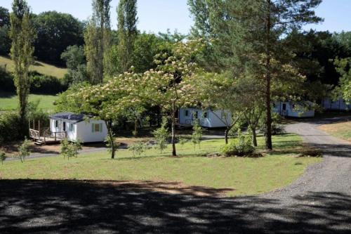 Sleeps 5