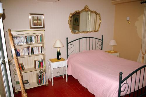 Chambres au Logis des Acacias photo 22