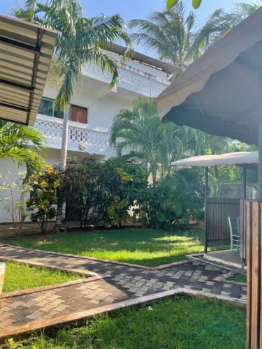 Coast comfort service lounge in Malindi