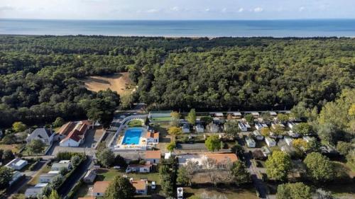 ZEcamping 4 étoiles jacuzzi piscine chauffée à 1km de la plage pet friendly