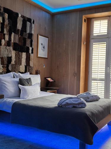 1 double bed