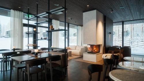 Krogs/atpūtas telpa, Halo Igloos Resort in Vikajarvi