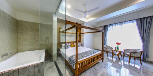 KING'SWAY  HOTEL & RESORT in Dungarpur