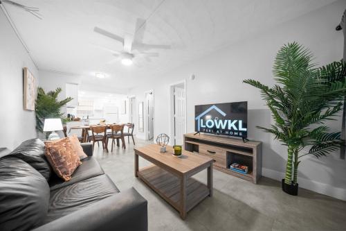 Holiday Park Apartments by Lowkl 2