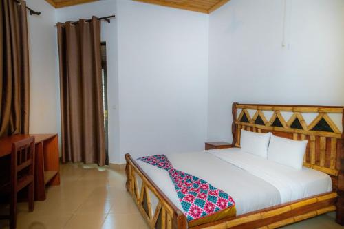 1 queen bed