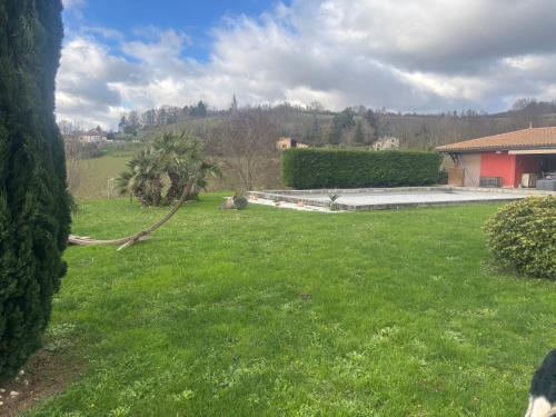 Les collines de chandieu in Chaponnay