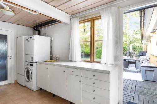 편의 시설/서비스, Workers Stay - Temporary Accommodation Stockholm - Sverige in 헤셀뷔 빌라스타드