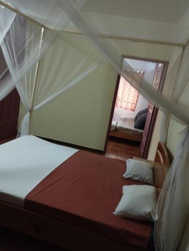 Auberge Cote Plage - Ex Pelican in Saint Louis