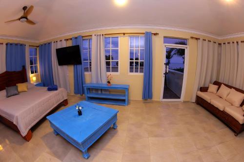 Hotel la Saladilla Beach Club in Barahona