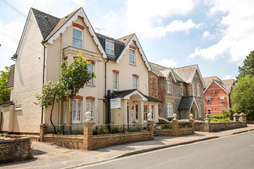 Fernbank Hotel, , Hampshire