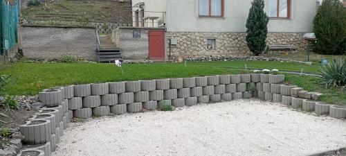 Pihenőház (Pihenohaz) in เฟลโซยูเคส