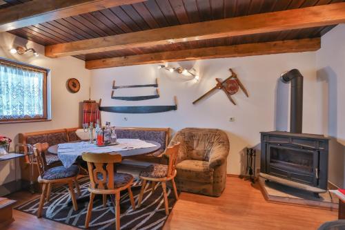 Holiday Home Trzan in Josipdol
