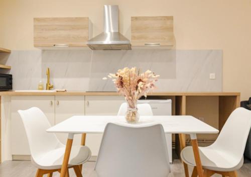 設施, Oasis Tropicale - Appartement Cosy et Calme à 10 min de la Gare de Roanne (Oasis Tropicale - Appartement Cosy et Calme a 10 min de la Gare de Roanne) in 羅阿訥