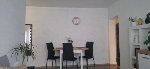 Apartament Gold 2 -Szymanowskiego in Zabobrze