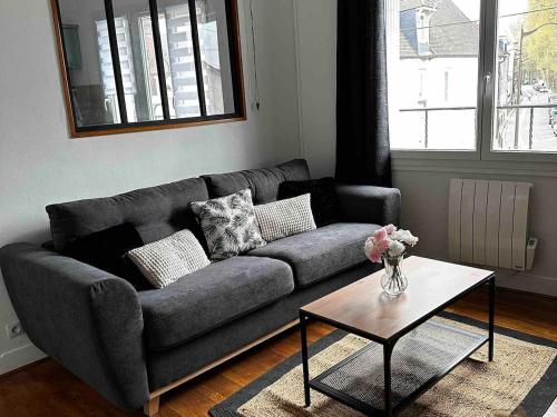 2-room apartment near Marais and CV