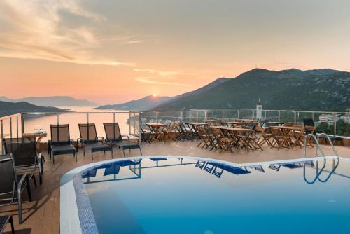 Басейн, Hotel Jadran Neum in Неум