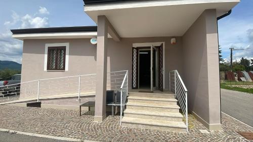 3 bedrooms, 5 beds