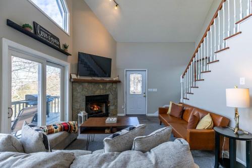 Sky High Chalet in Blowing Rock, USA