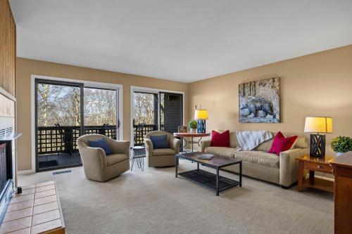 Stoneridge 35 with Wintergreen Advantage - image 2