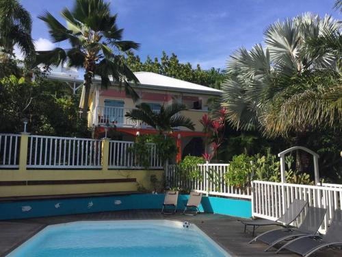 bungalow ti dauphin rdc in Berard