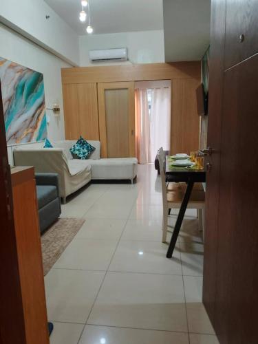 Shell Residences 2BR & 2CR 101D