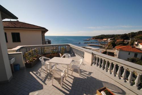  Villa Fiorella, Pension in Castiglioncello