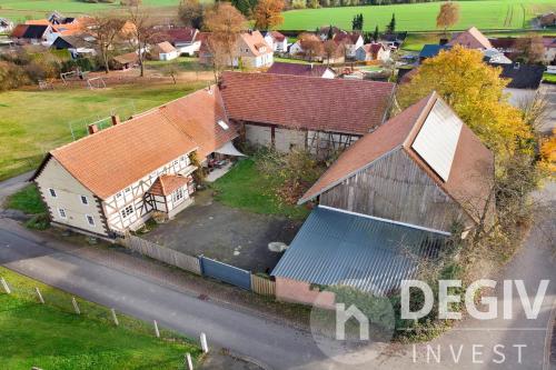 Historischer Hof, einladend fur Mensch und Tier. in Eiterfeld