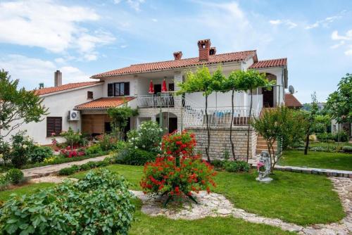 Ferienhaus in Vinež mit Privatem Pool, Labin (Foto 4)