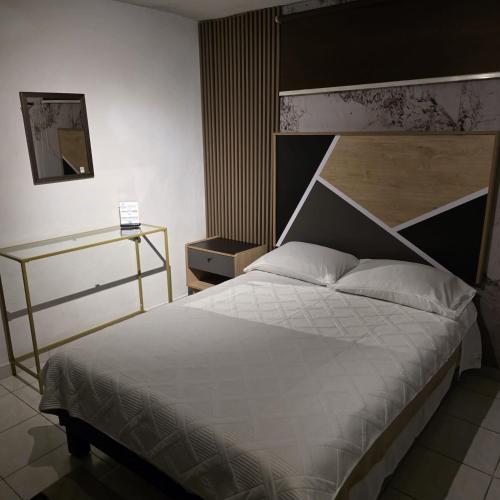 El Hostalito Metepec Room Type - Double Room with Private Bathroom