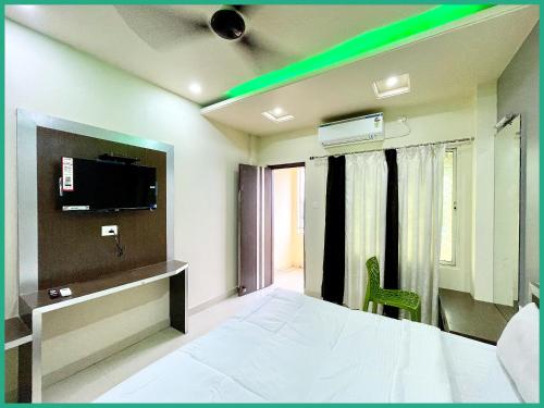ROOFTOP SEA VIEW TB INN PREMIUM Near Jagannath Temple 10 minute walking distance - Parking And Resta 여행 추천 - 로드트립